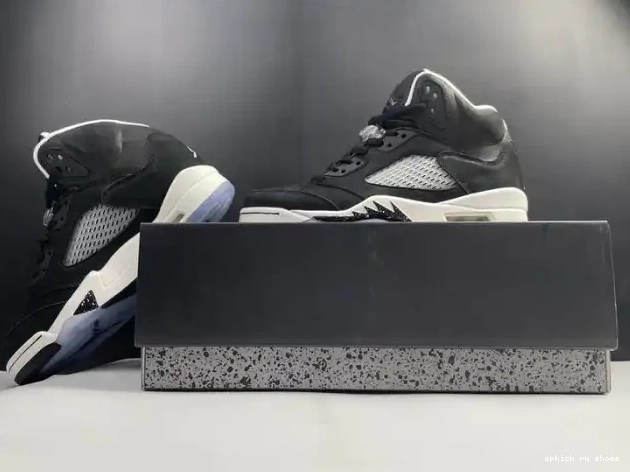 Rep 5 OREO JORDAN CT4838-011 AIR 0613